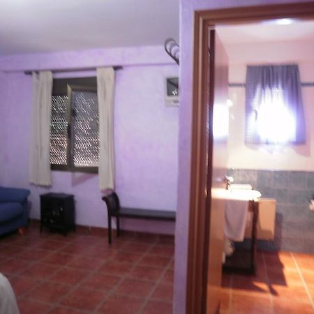 Hostal El Olmo Camarena de la Sierra Eksteriør billede